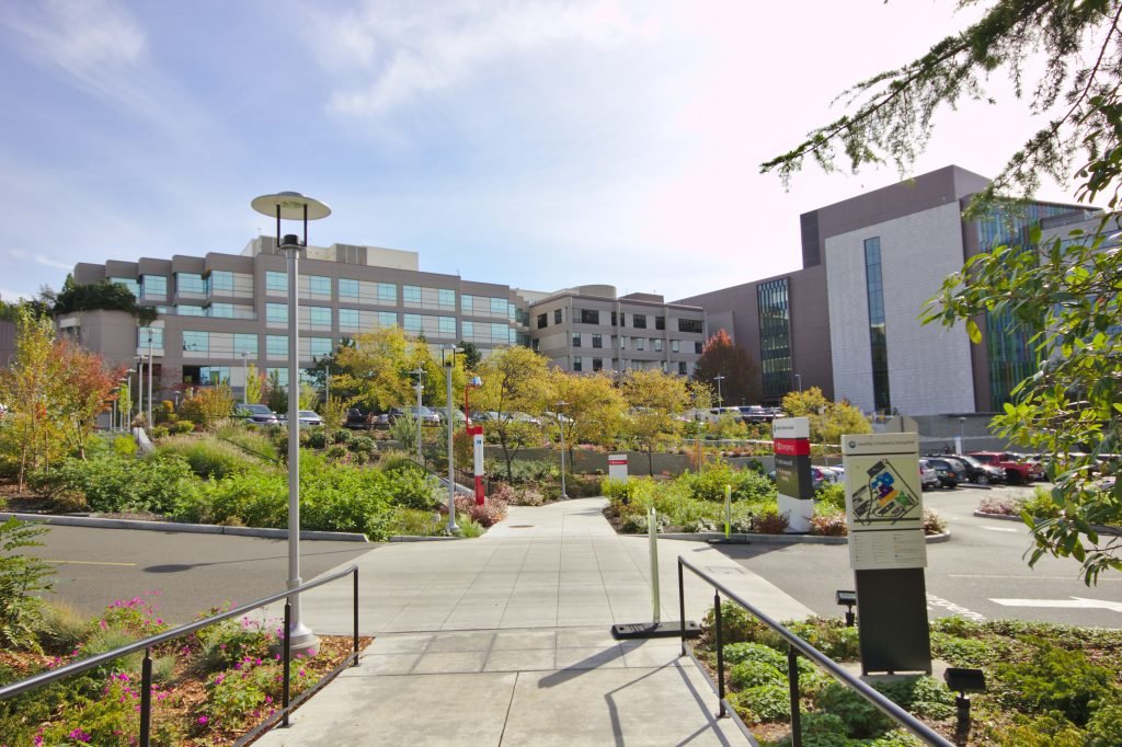Photo of the Seattle Children's Hospital camput